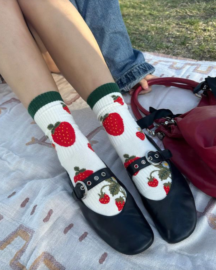 Taylor High Sock, Strawberry Fields